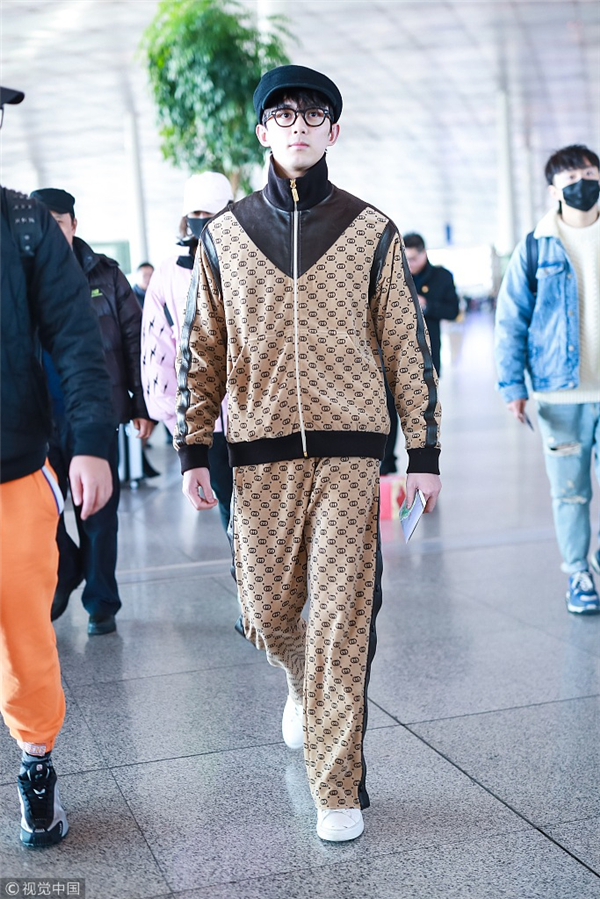 明星红毯穿衣打扮,明星红毯惊艳穿搭