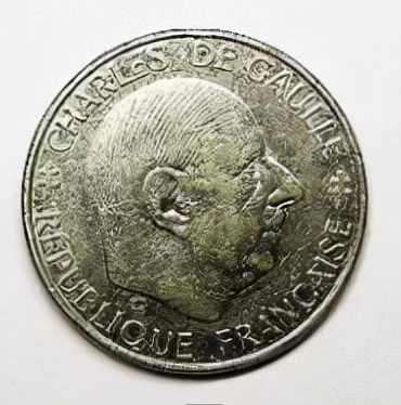 带你一次性穿越时空，这些货币做到了