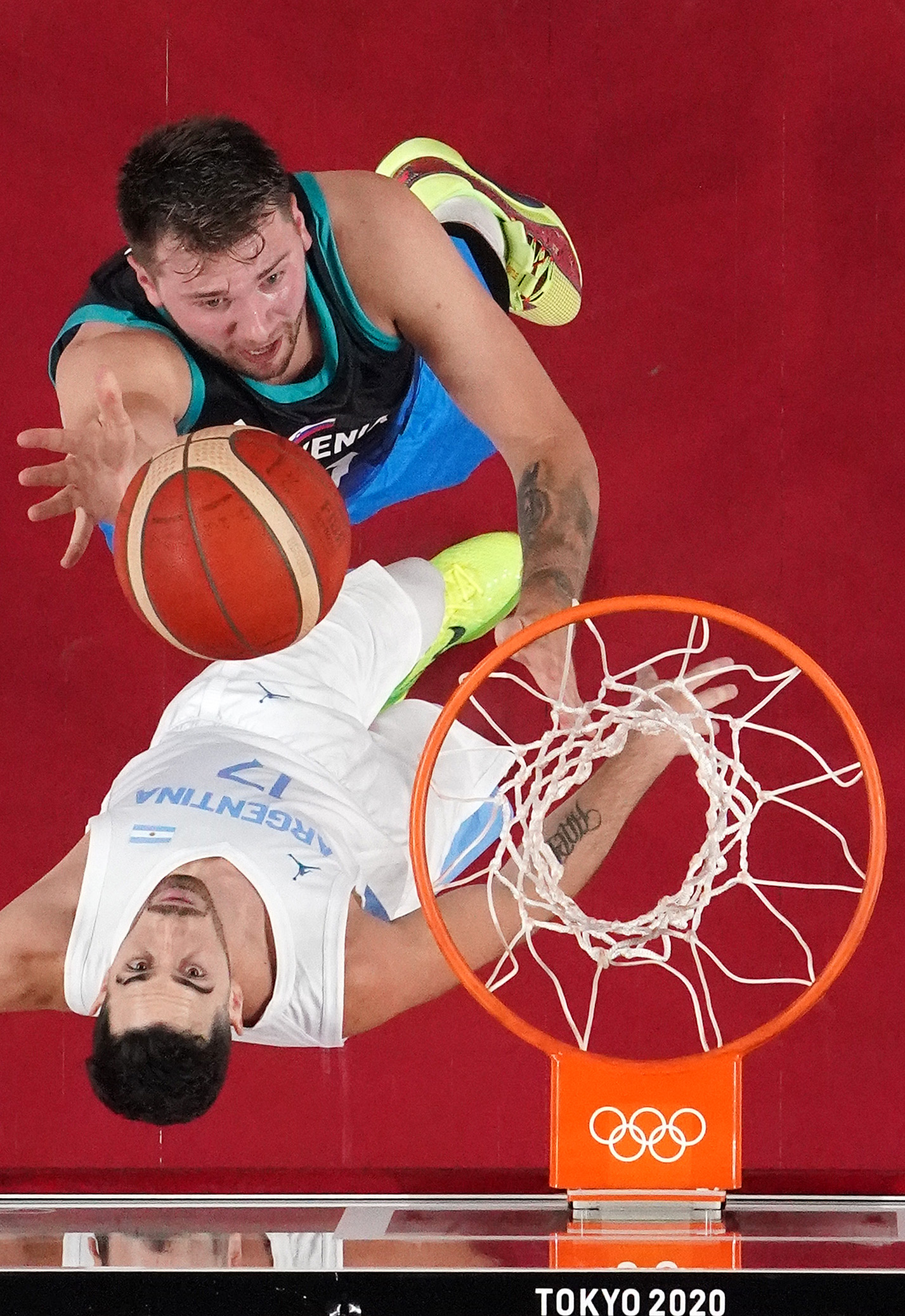 东契奇照片2024,东契奇世界杯照片