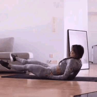 周杰伦晒老公照片,周杰伦宠妻狂魔晒出妻子童颜照片