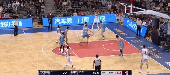 「回忆CBA经典战」荡气回肠！孟铎加时读秒绝杀*疆新**