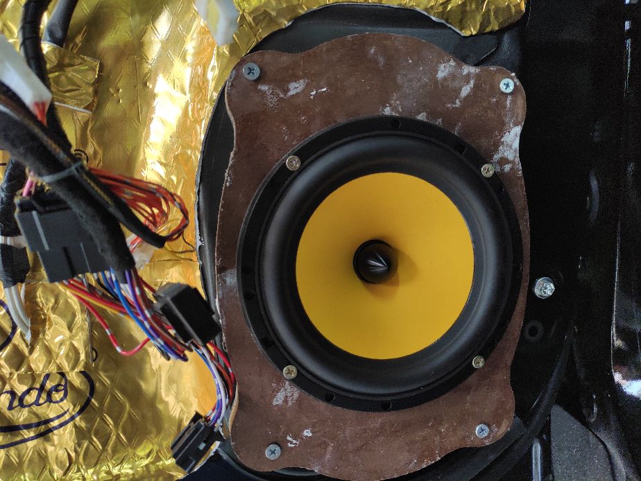 斯巴鲁森林人音响调节最佳效果,斯巴鲁森林人用的什么音响