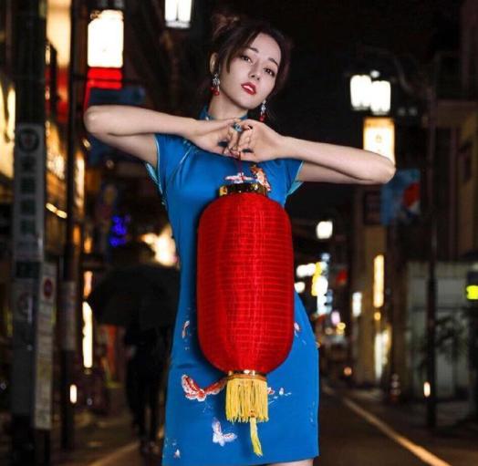 风姿绰约温婉优雅的旗袍美女,端庄大气的旗袍不一样的美