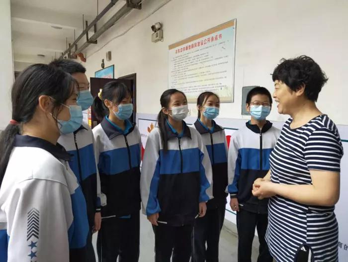 老师您好完整,老师您好in3原曲