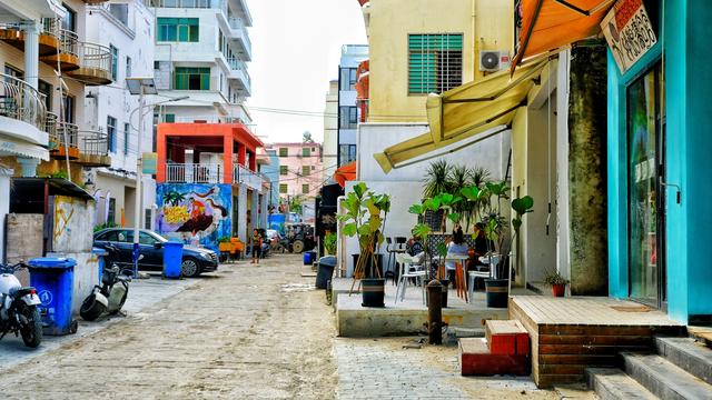 一个人去三亚的旅游攻略怎么做,三亚旅行攻略和注意事项大全