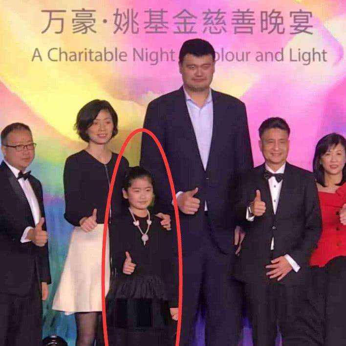 濮氭槑浠栧コ鍎跨幇鍦ㄥ楂樹簡,濮氭槑鐨勭幇鍦ㄥコ鍎胯韩楂樺灏戠背