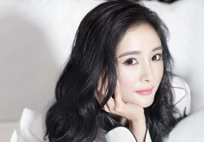 加到女孩子微信第一句说啥,加到女生的微信第1句该说什么