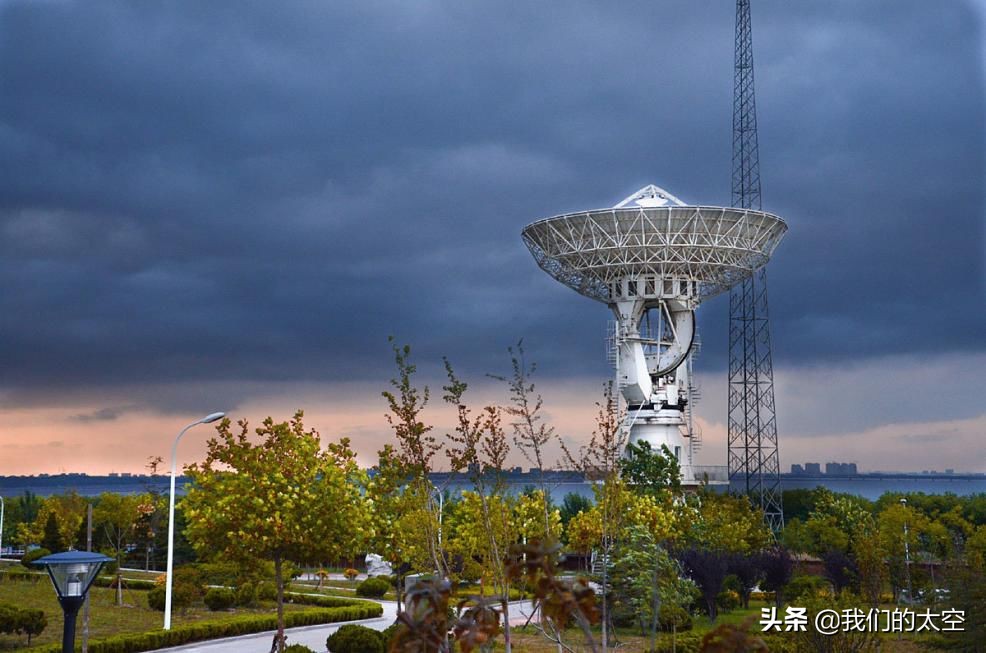 地面卫星天线功率,卫星天线收地面波