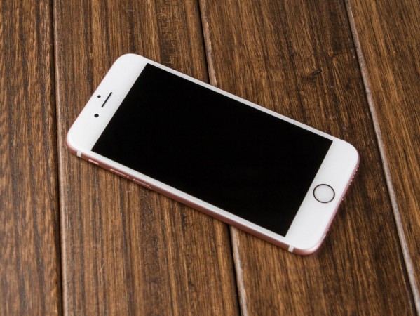 神机iPhone6s：来自苹果“钉子户”的怒吼