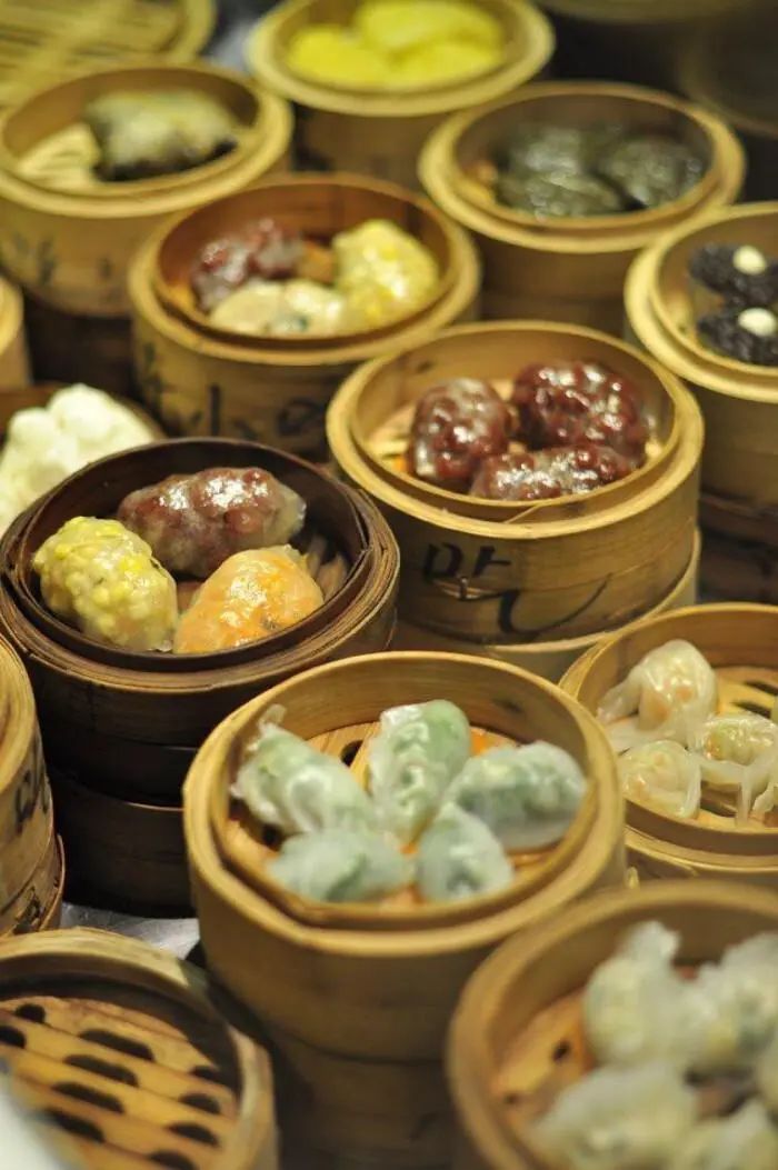 钘忓湪楗哄瓙棣嗙殑涓囦嚎鐢熸剰,钘忓湪澶滃箷涓嬬殑涓囦嚎鐢熸剰