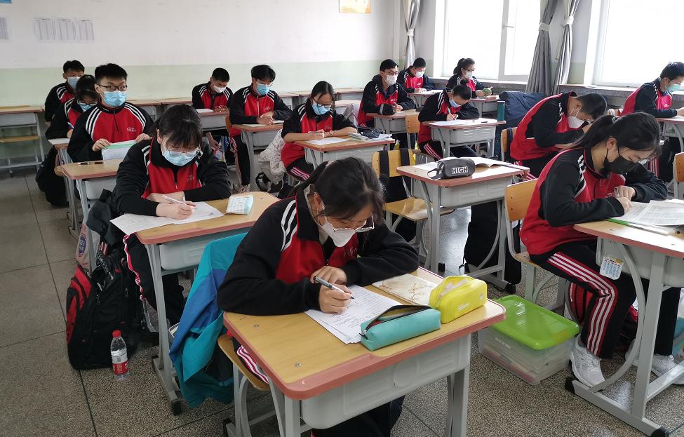 高三学生复课做什么好,高三复课学校在哪里