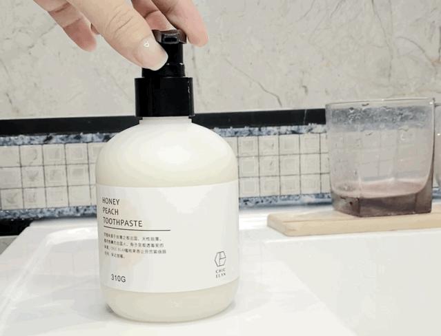 濂冲＋鍙ｈ厰棣欐按鎸佷箙鐣欓,濂介椈鍙ｈ厰鍠烽浘棣欐按