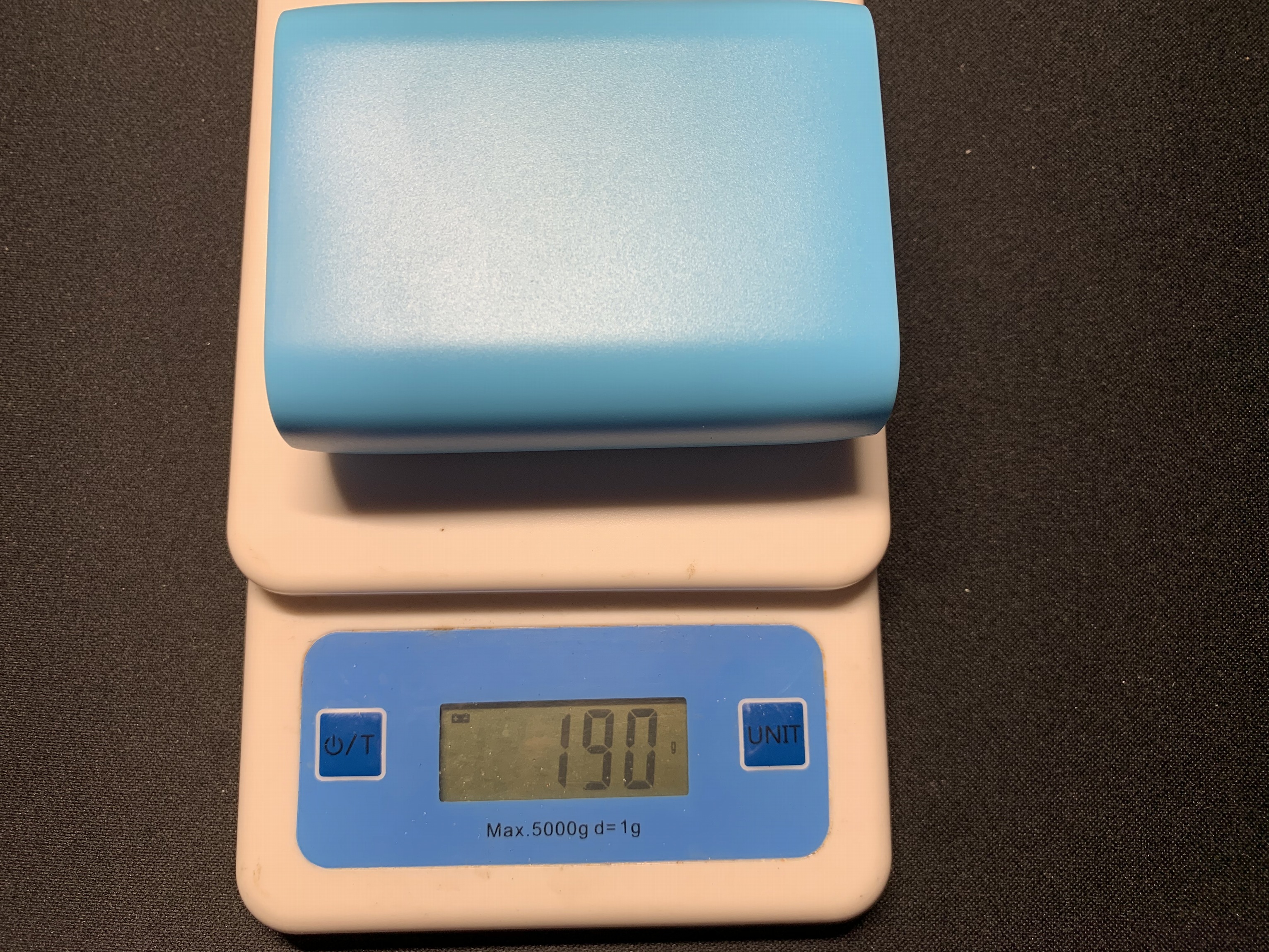 爱国者aigoyogom100静音版,aigo爱国者小巧10000移动电源