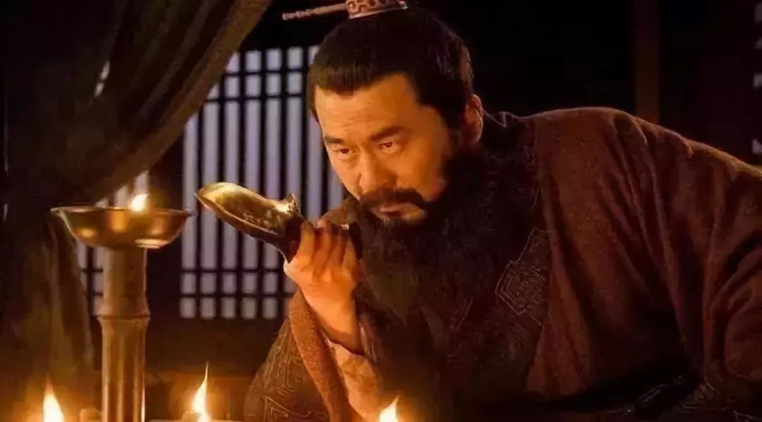 曹操最著名的四句话,曹操最有名的4首诗句句经典