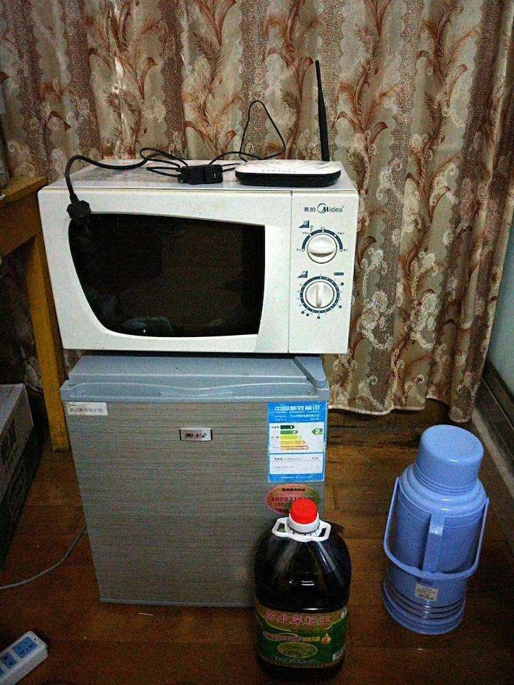 路由器怎样摆放信号会增强,怎么样摆放路由器提高网速