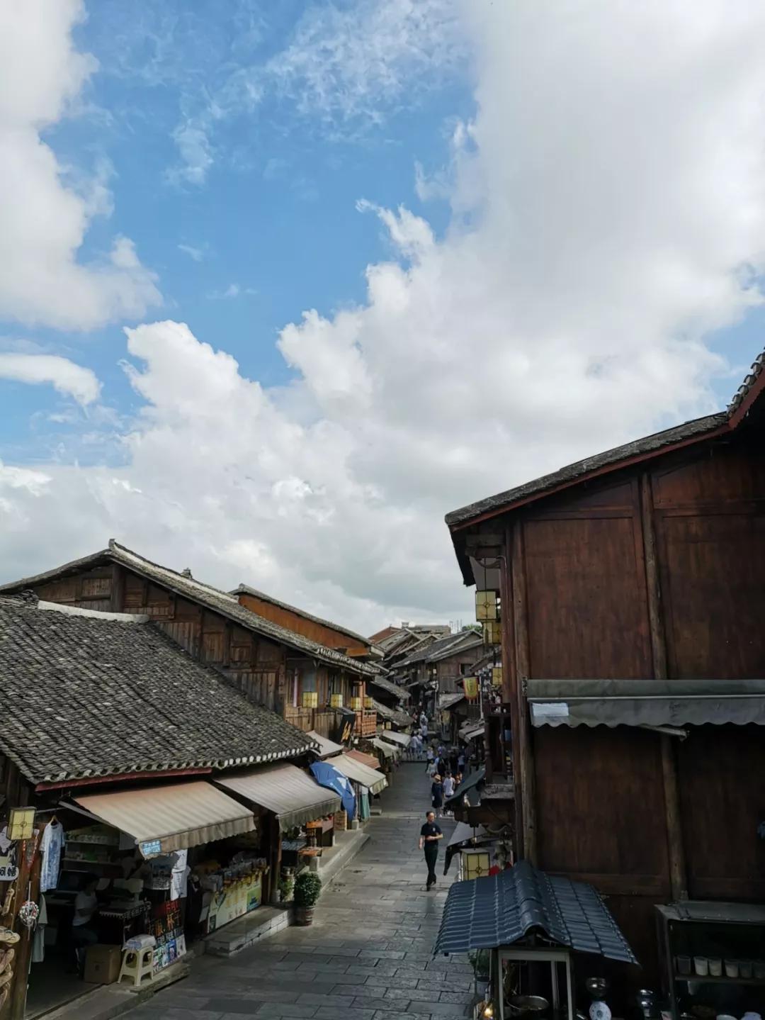 文凡状元别院价钱,贵阳文凡状元别院酒店拍照