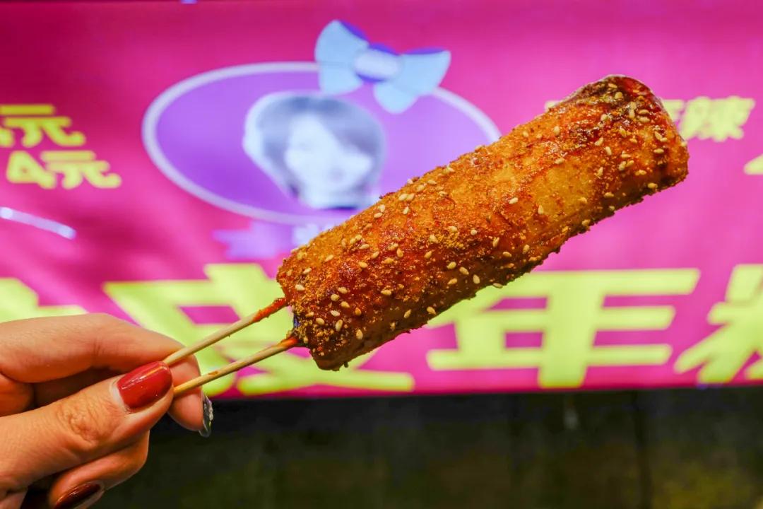 附近步行街美食推荐3-4人餐,人均30就能在江边尽享美食