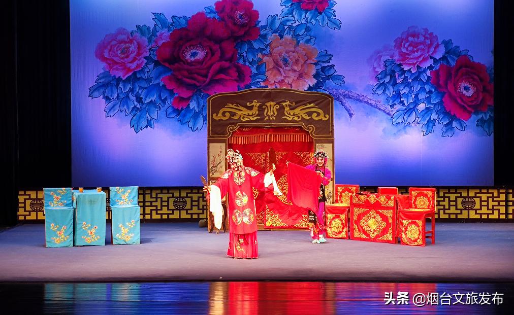 传统民俗闹元宵文化场馆度佳节,民俗文化放异彩万人空巷闹元宵