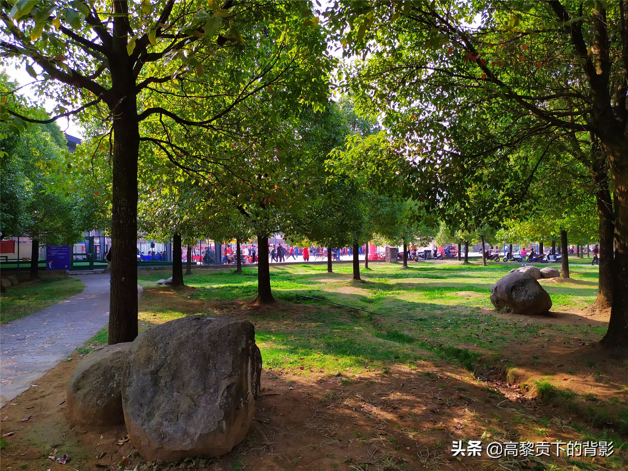 云南腾冲偶遇篮球赛顺便看看腾冲的体育设施如何？