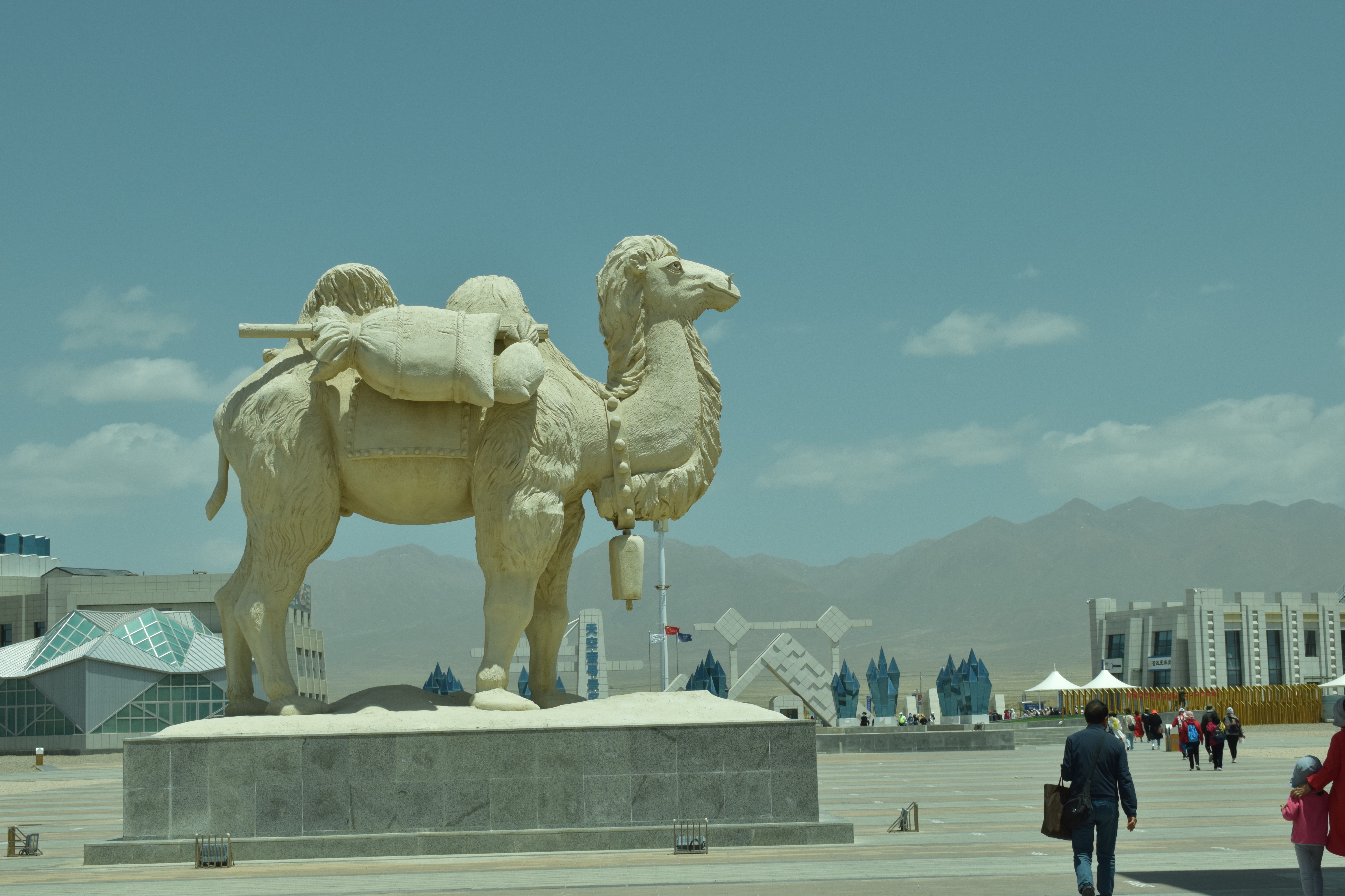 天空之镜茶卡盐湖网红视频,青海天空之镜自驾游攻略
