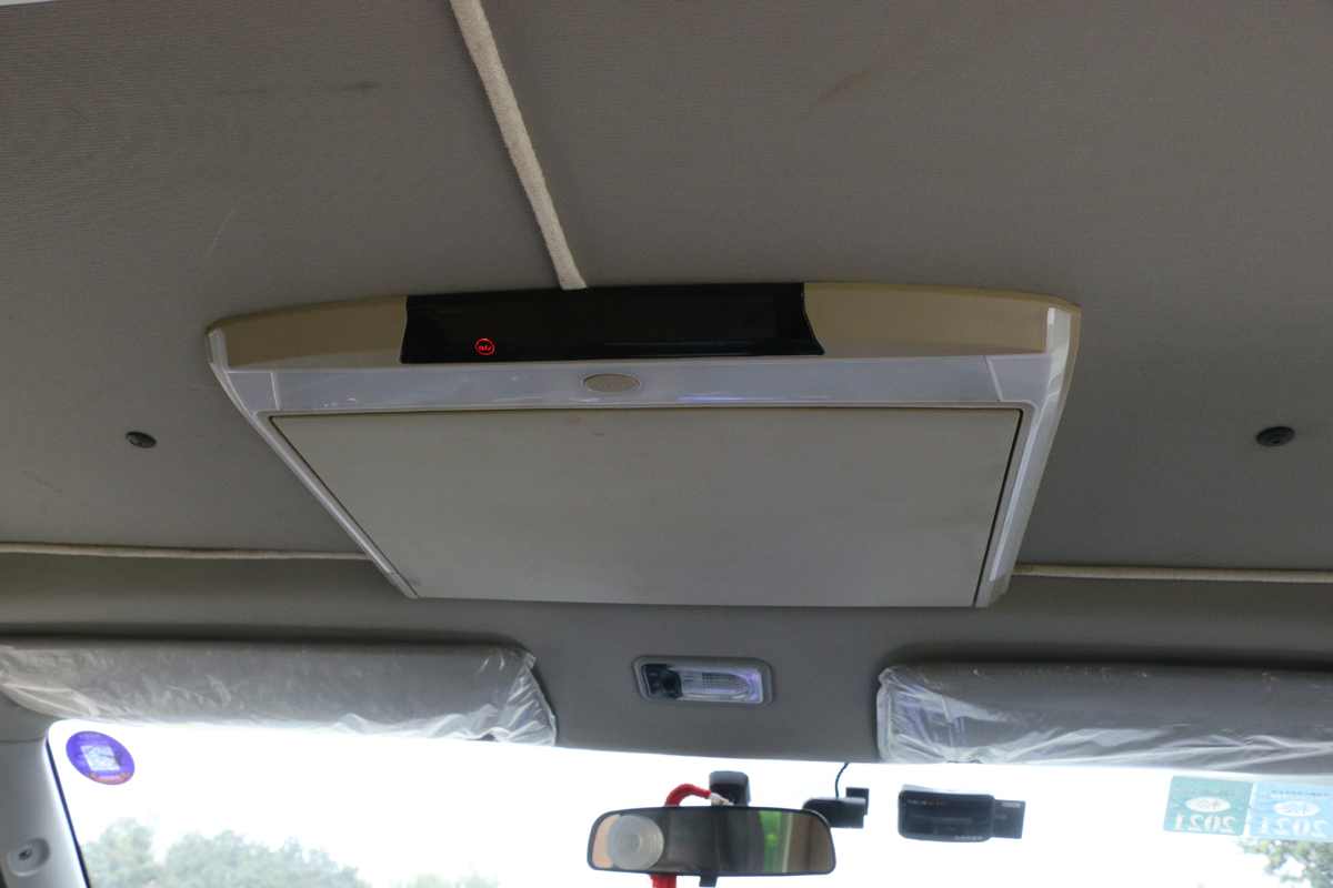 福田G9对卡座升顶房车,福田g9房车五菱房车对比