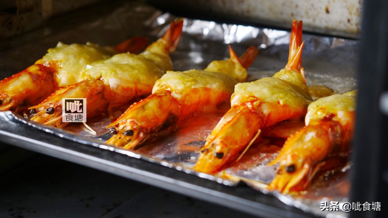 西餐吃虾的正确方法,大虎虾西餐做法大全