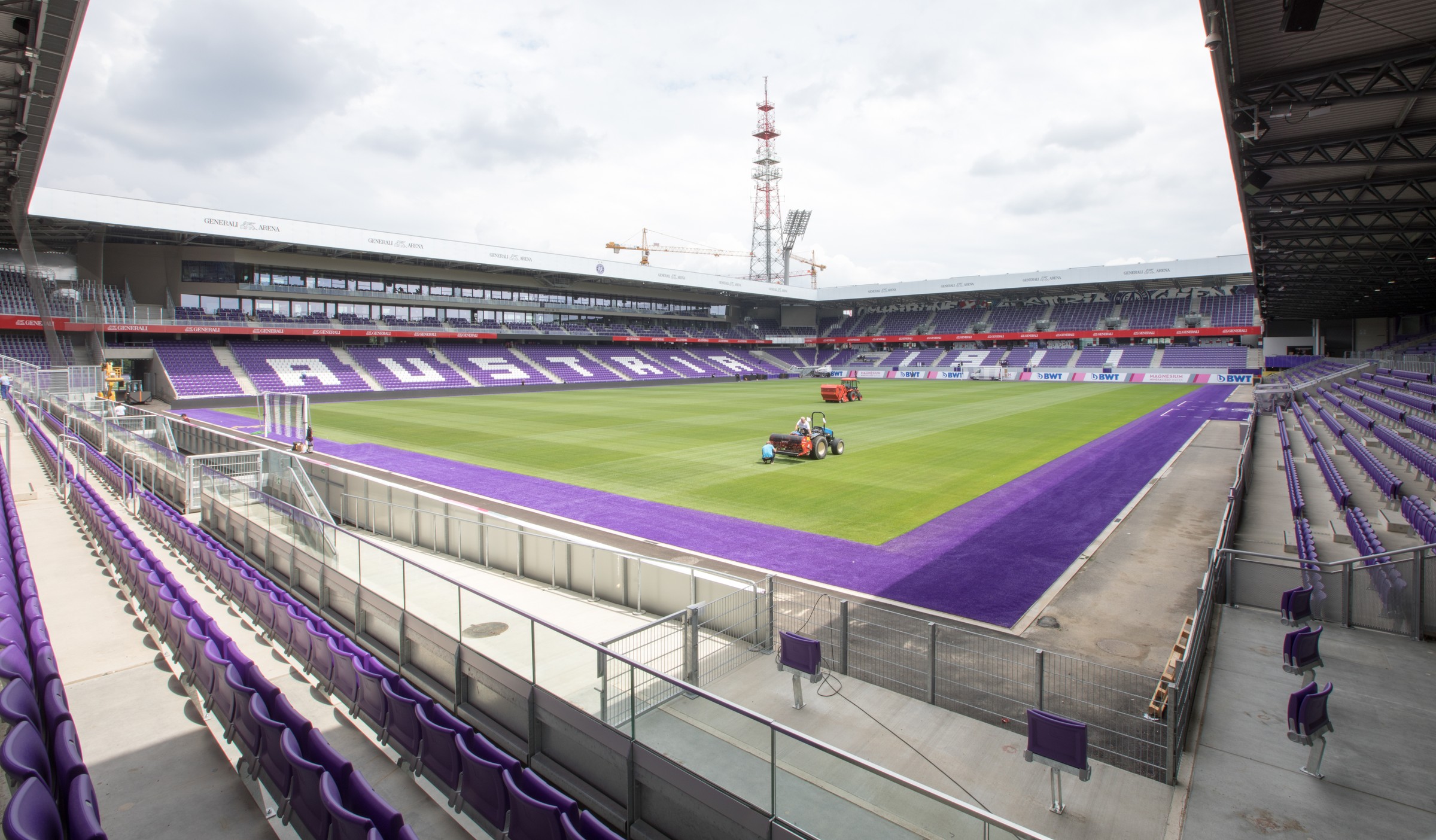 盘点那些球场的高能时刻,几何美学的顶级创意