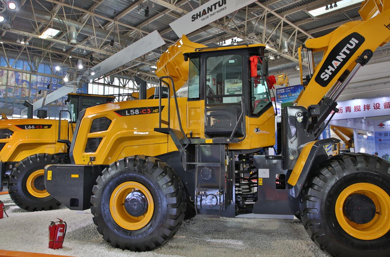 最新款山推装载机,新款山推装载机