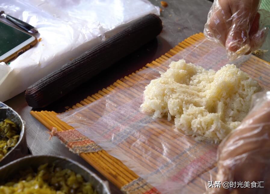 80后卖早餐的老阿姨,90后老阿姨卖早餐