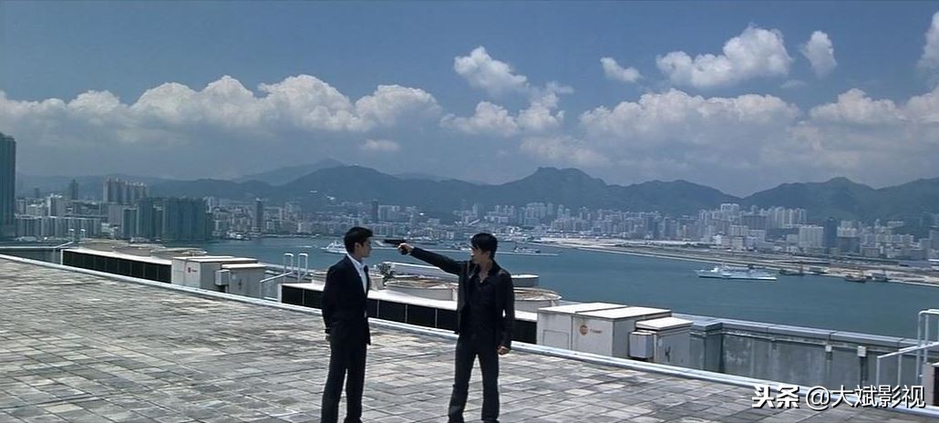 八部经典的黑社会题材电影，每一部都是我们曾经的回忆！