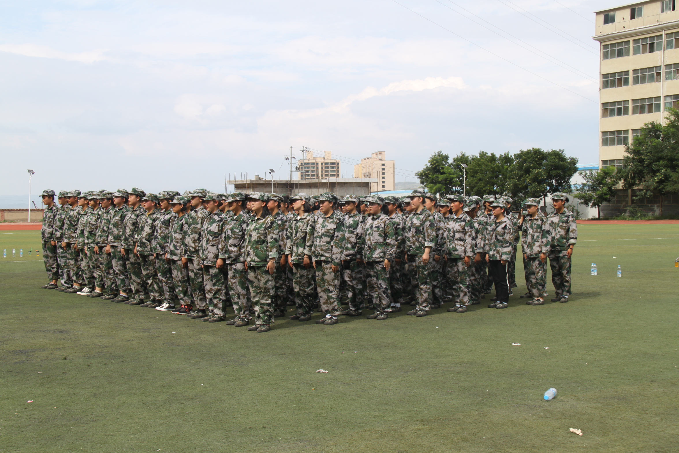 举行国防教育总结表彰暨开学典礼,甘肃国防技工学校