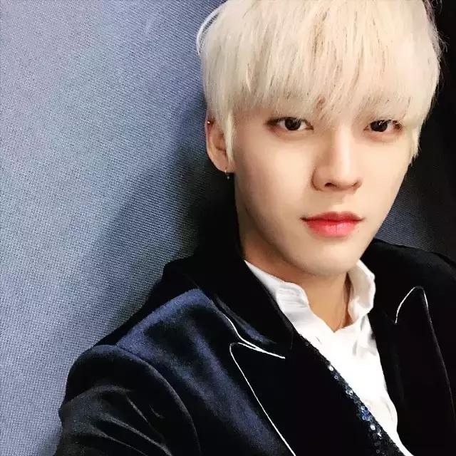 防弹少年团exo颁奖事件,exo所有成员受伤记录