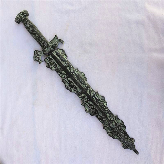 兵马俑坑现秦朝武器,从兵马俑看出秦朝的军备