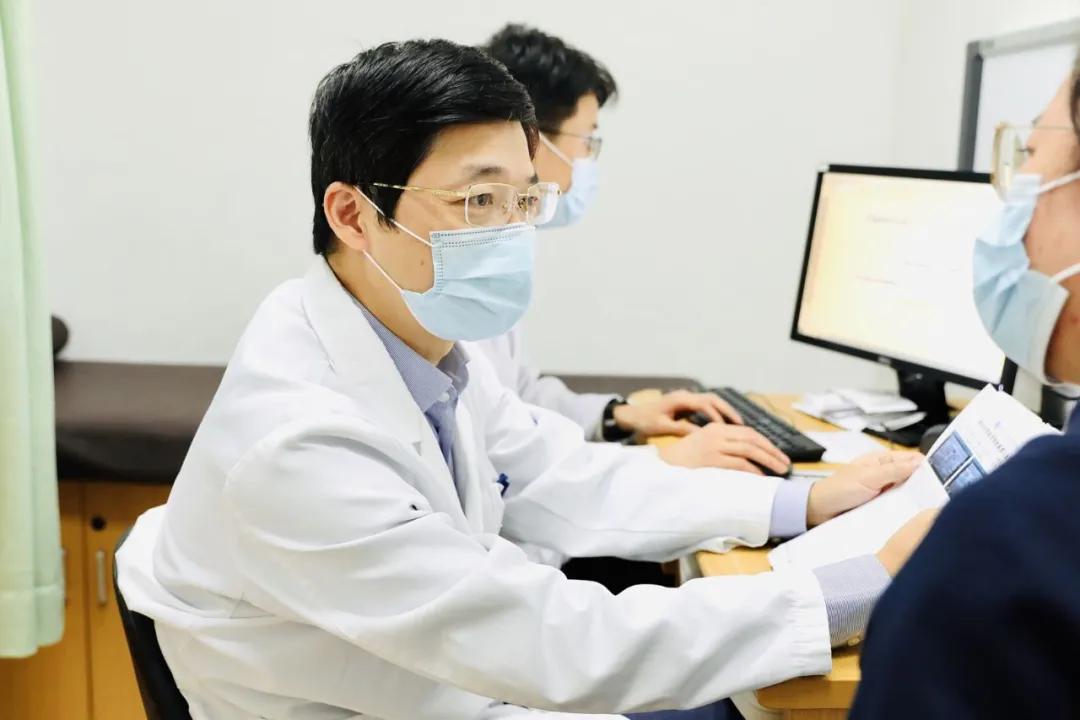 乳腺科男医生有多吃香,当男科医生的感受