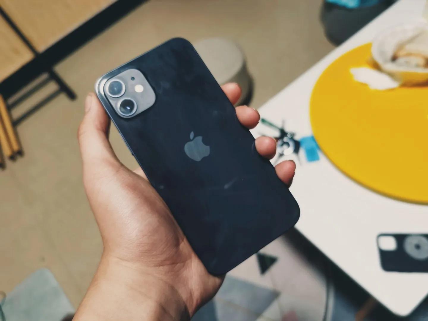 买手机买哪一款比较合适呢,目前买手机哪一款最合适