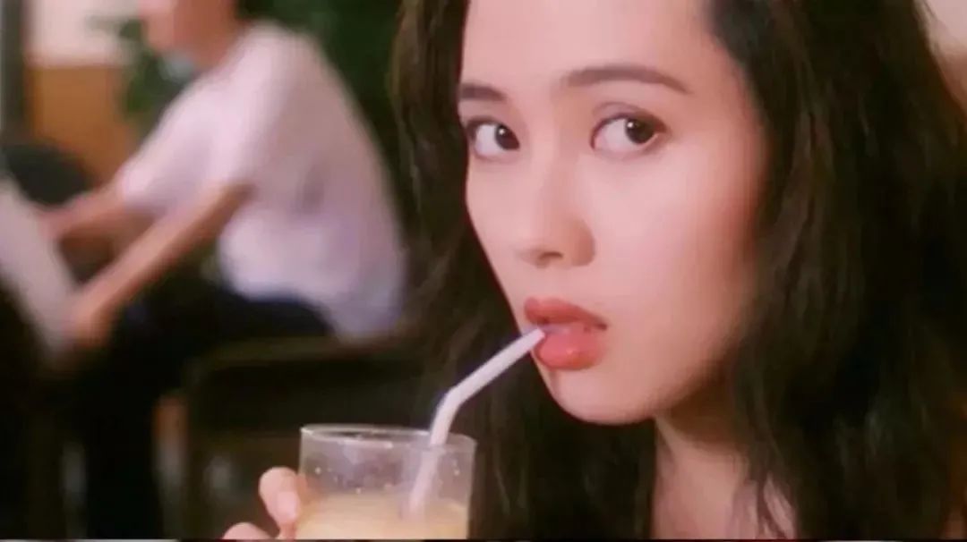 李丽珍历任男友大盘点,蜜桃女孩李丽珍男朋友