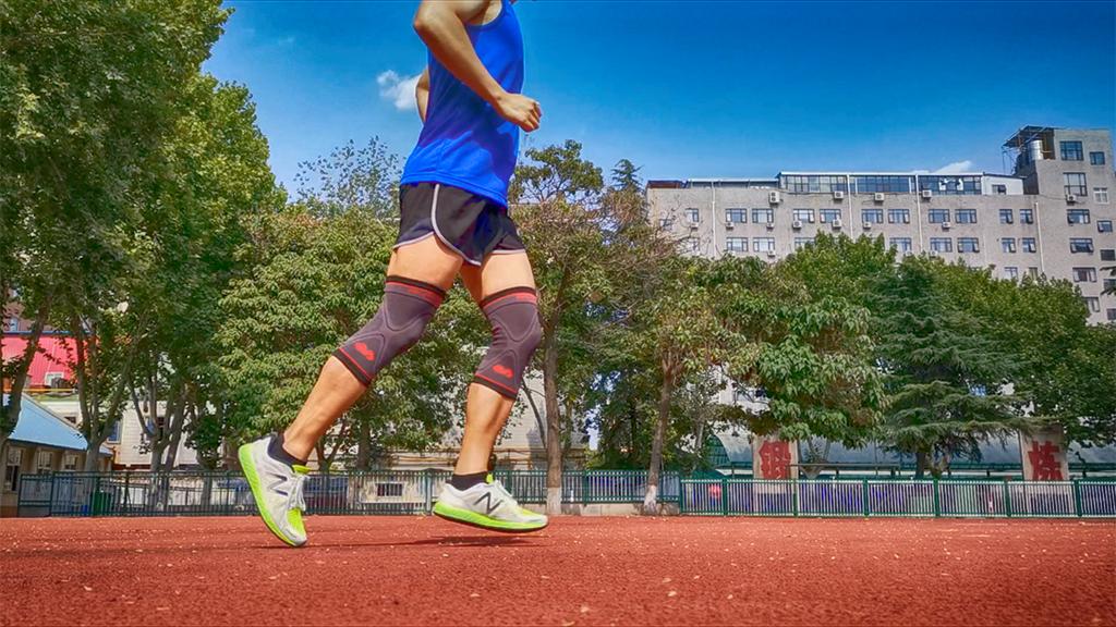 跑步护膝真能保护膝盖吗,保护膝盖从小抓起