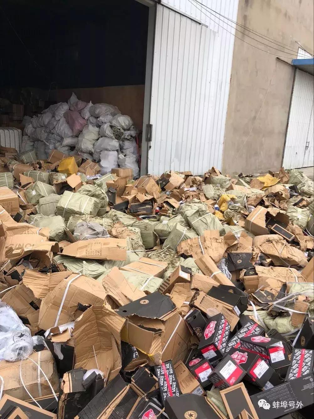 万斯匡威鞋视频,万斯鞋匡威