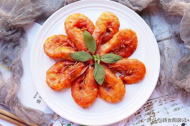 虾仁木耳莴笋的家常做法孩子吃,萝卜排骨番茄大虾家常做法