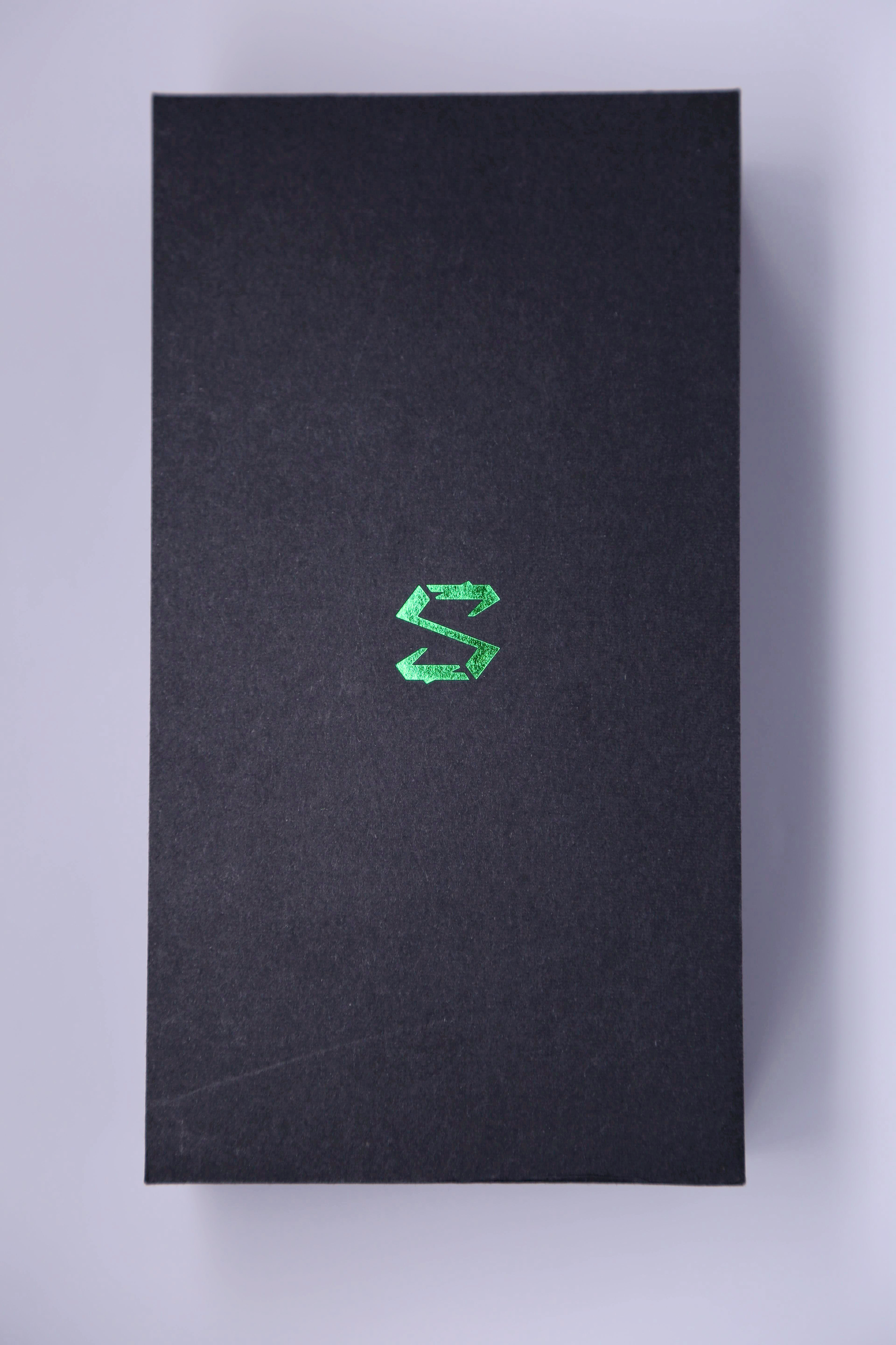 黑鲨游戏手机2.12.5,黑鲨游戏手机2代黑鲨helo