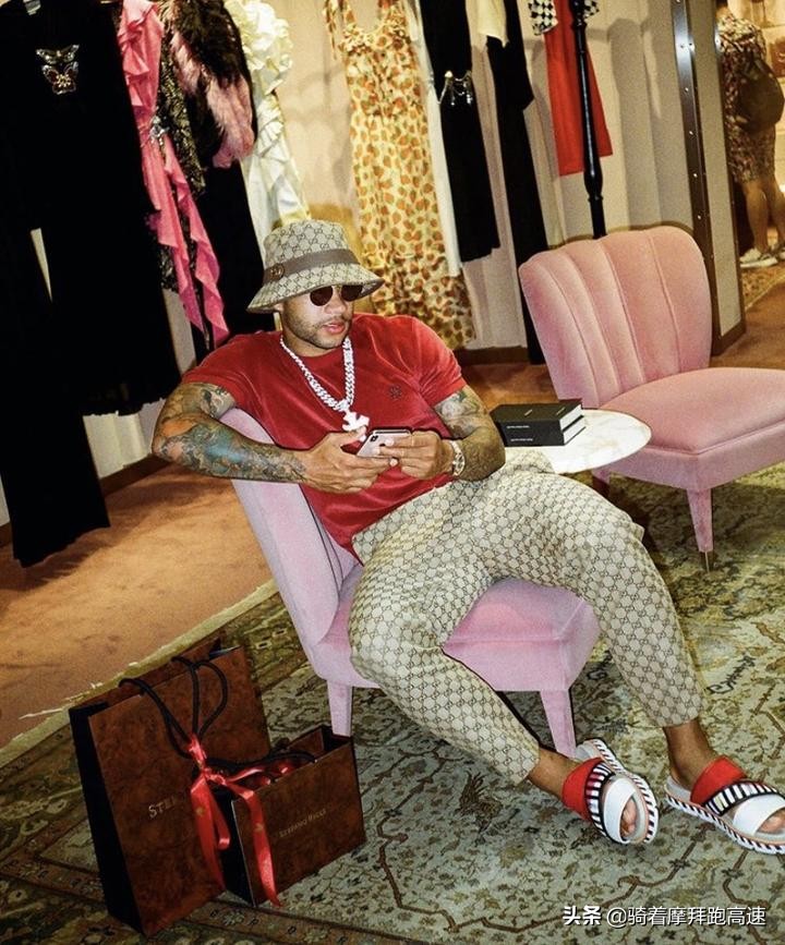 足球先驱人物,足球新时代的领军人物