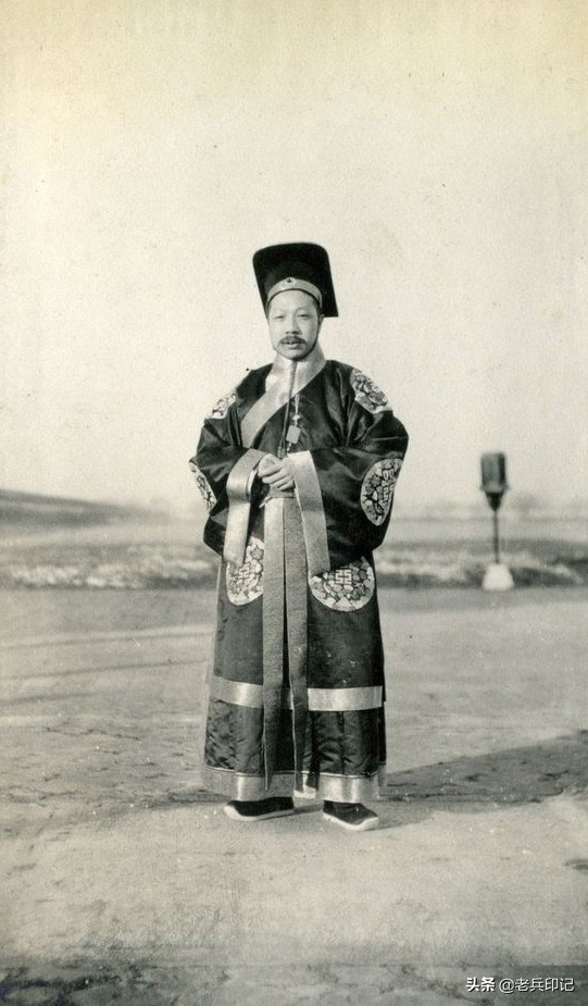 袁世凯祭天大典照片,袁世凯称帝祭天仪式片段