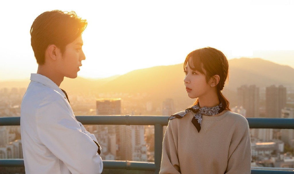 王一博认识肖战哪期天天向上,何炅说过肖战和王一博感情好吗