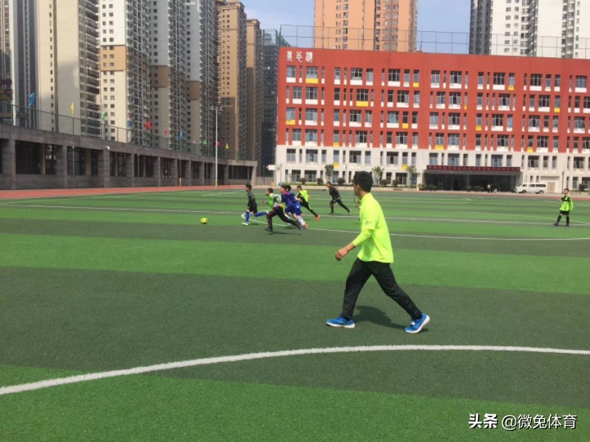 花果园第三小学五人制足球联赛,小学生鲍山校园足球联赛