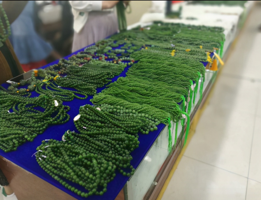 河南石佛寺玉石批发市场,国内最大的玉石批发市场在哪里