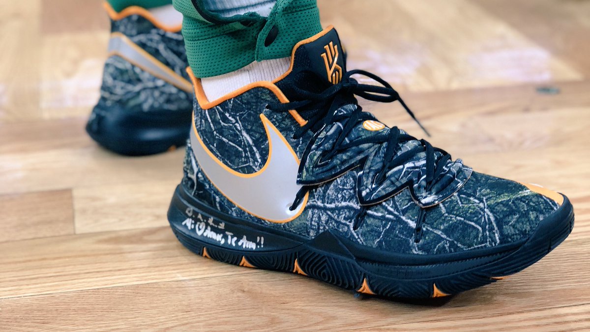nba公认最好看的篮球鞋,nba常规赛球鞋上脚精选