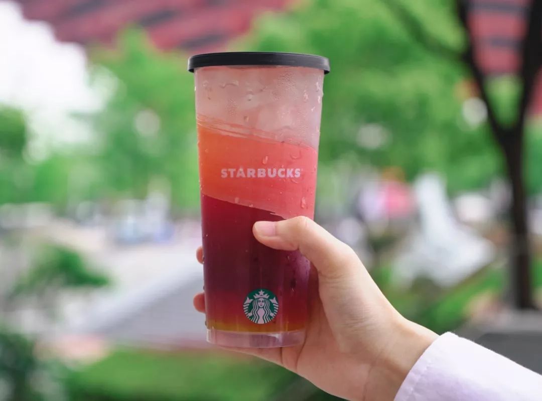 星巴克回归饮品被吐槽,星巴克推出八种饮品吐槽