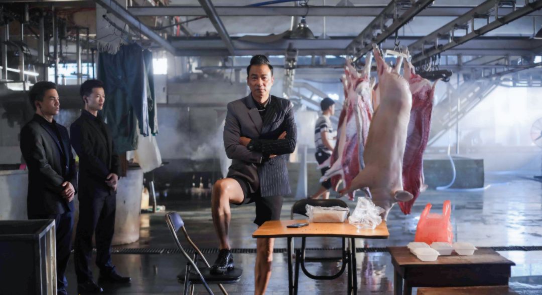 比古天乐和刘德华还拼命，64岁的任达华究竟图什么？