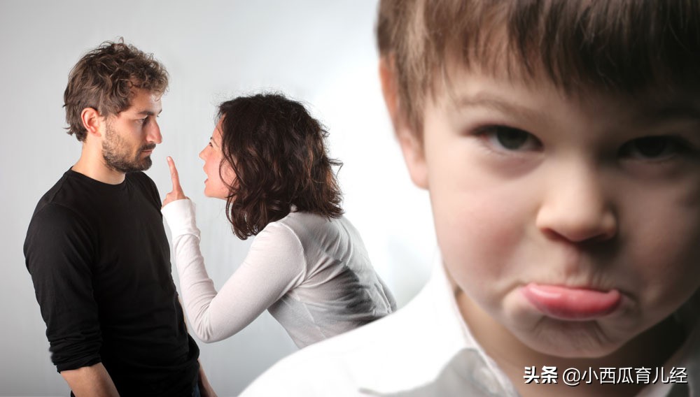37岁吴昕做客薇娅直播间，一改往日自卑，3分钟卖出6400枚蛋黄酥