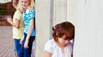 发现孩子有狐臭该如何和孩子沟通,孩子有狐臭还小不能手术应该咋办